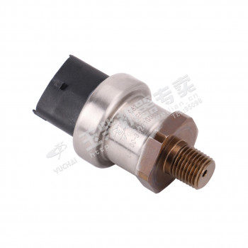 Датчик давления и температуры масла Yuchai YC6J220-50, YC6L280N-52, YC6L310-50 /Артикул: L4700-38231G0ASF1 Датчик давления и температуры масла Yuchai YC6J220-50, YC6L280N-52, YC6L310-50 /Артикул: L4700-38231G0ASF1