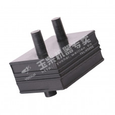 Опора двигателя Yuchai YC6G260N-40, YC6G260N-50 (передняя) Опора двигателя Yuchai YC6G260N-40, YC6G260N-50 (передняя)