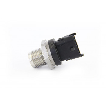 Датчик давления в топливной рампе Yuchai YC6J220-50 (Bosch) /Артикул: J5600-1111A00